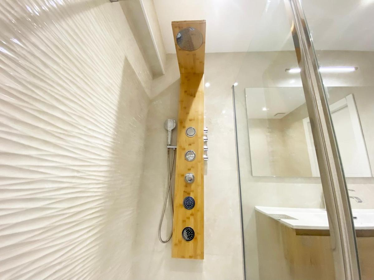 Miramar Luxurious Flat, 3 Double Rooms, Free Parking, Terrace, Completely New San Sebastian Luaran gambar