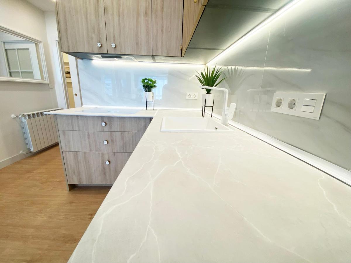 Miramar Luxurious Flat, 3 Double Rooms, Free Parking, Terrace, Completely New San Sebastian Luaran gambar