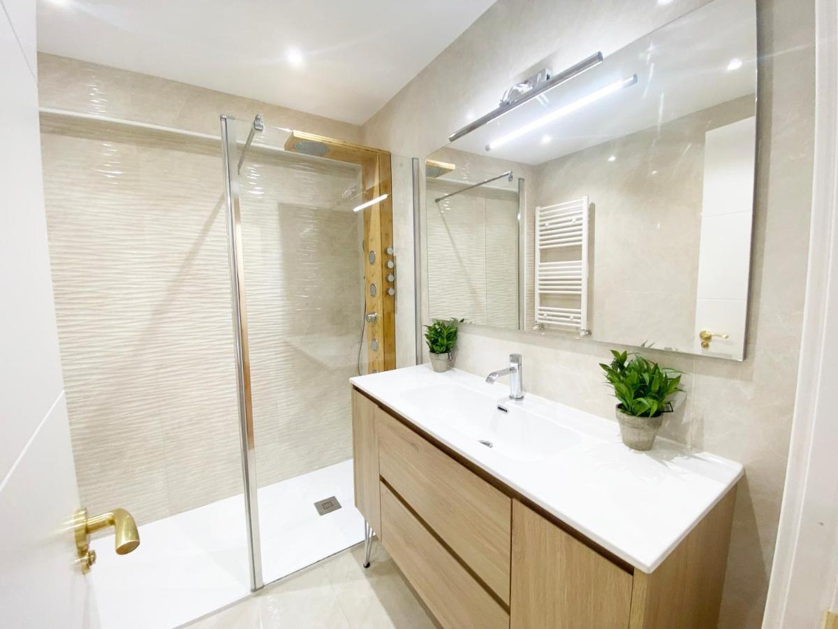 Miramar Luxurious Flat, 3 Double Rooms, Free Parking, Terrace, Completely New San Sebastian Luaran gambar