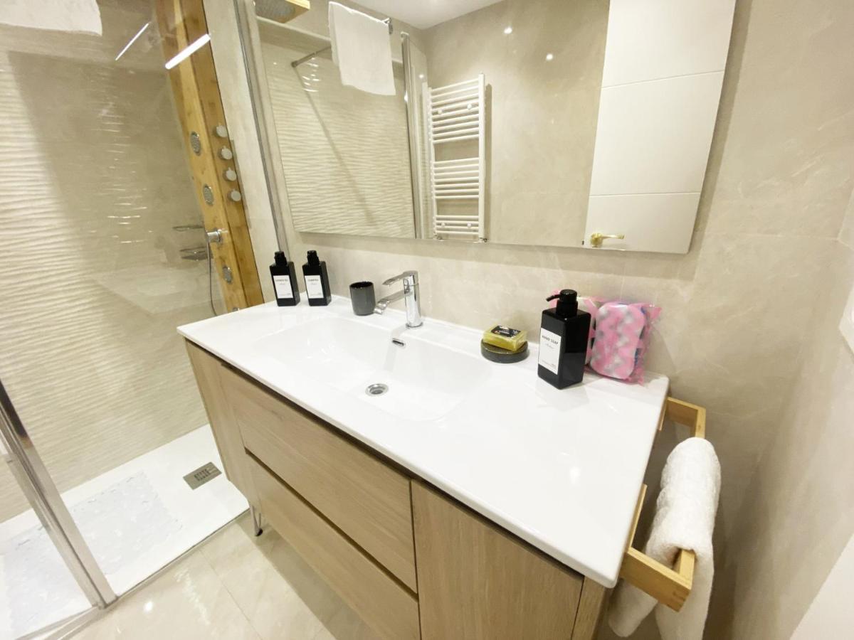 Miramar Luxurious Flat, 3 Double Rooms, Free Parking, Terrace, Completely New San Sebastian Luaran gambar